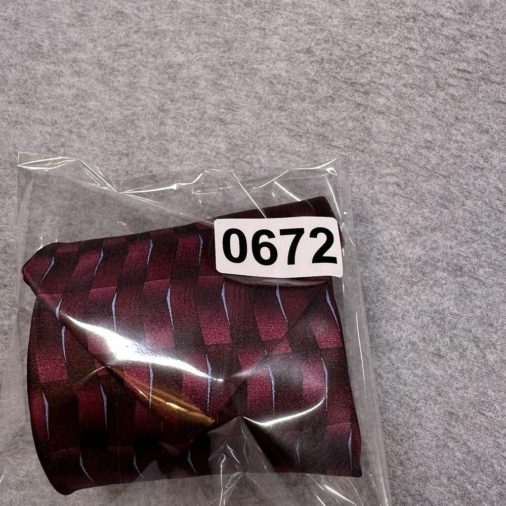 Vintage Grateful Dead 'Jahrhundert Hall 17th Set' Burgundy Geometric Tie 1996